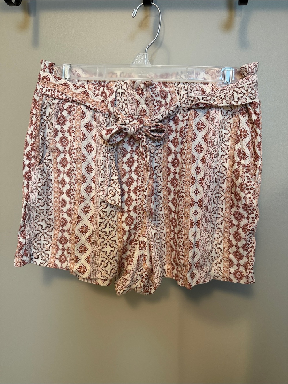 Pink Rose Size Large Rust & Cream Boho Tie-Waist Shorts With Pockets - Picture 3 of 10